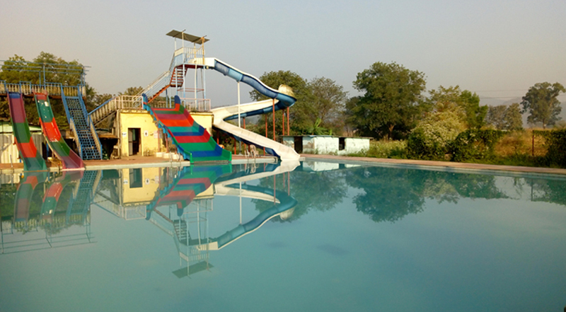 farmhouse in karjat with swimming pool